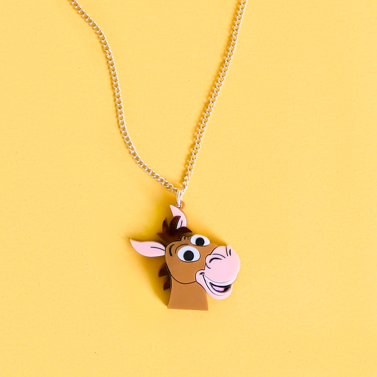 Western horse necklace