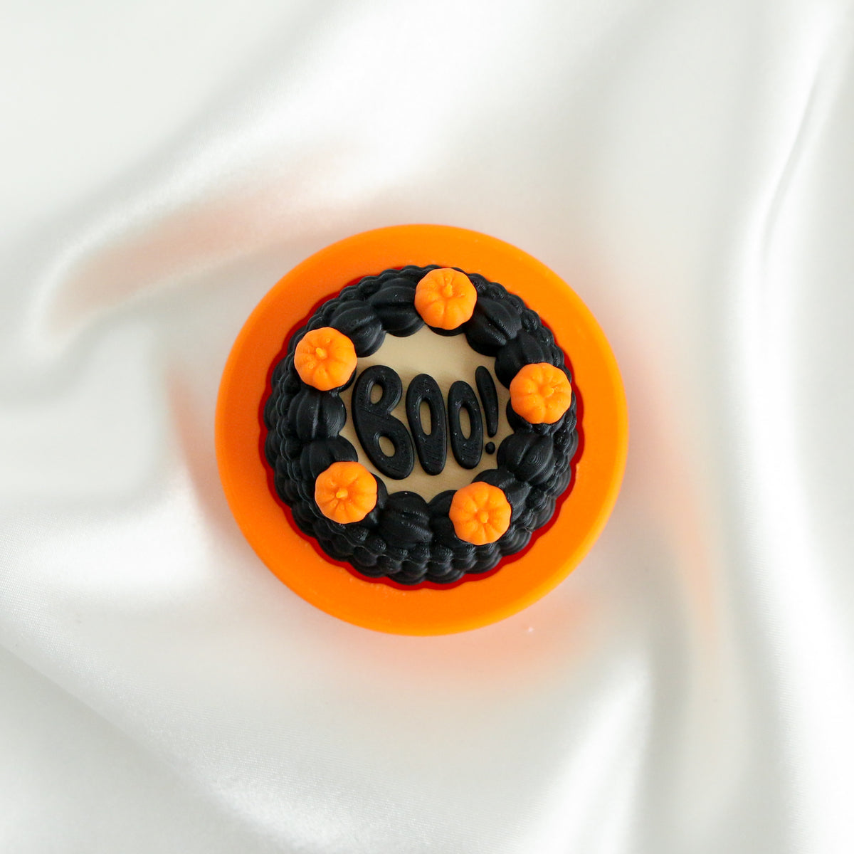 Pumpkin boo cake clicker