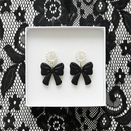 Noir bow