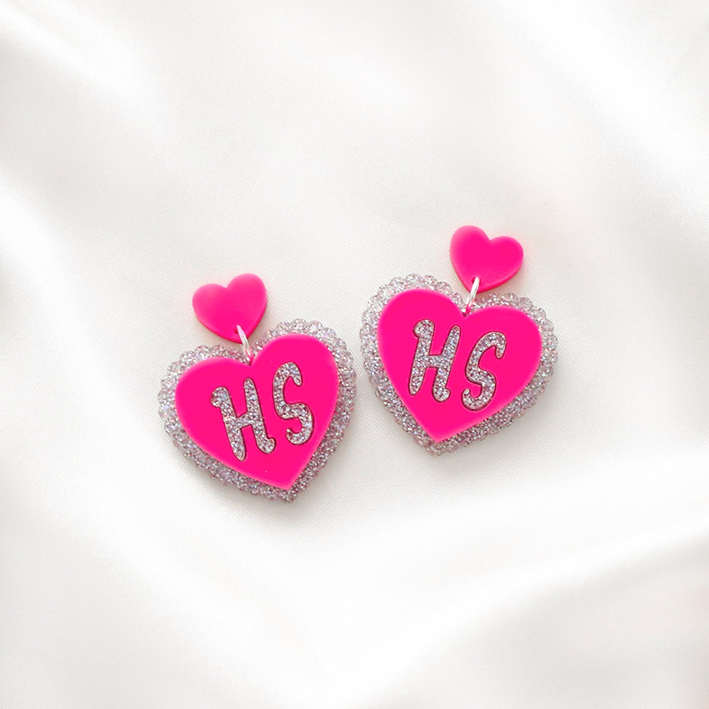 HS